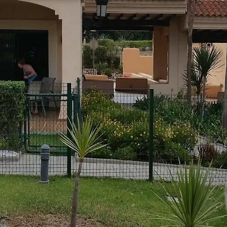 La Almadraba Apartment